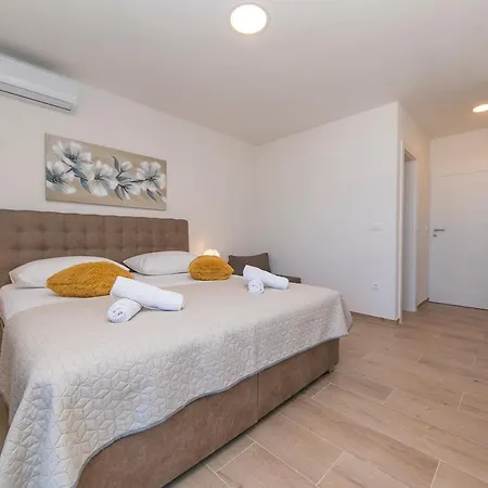 Brela: Villa Punta Exteriör bild
